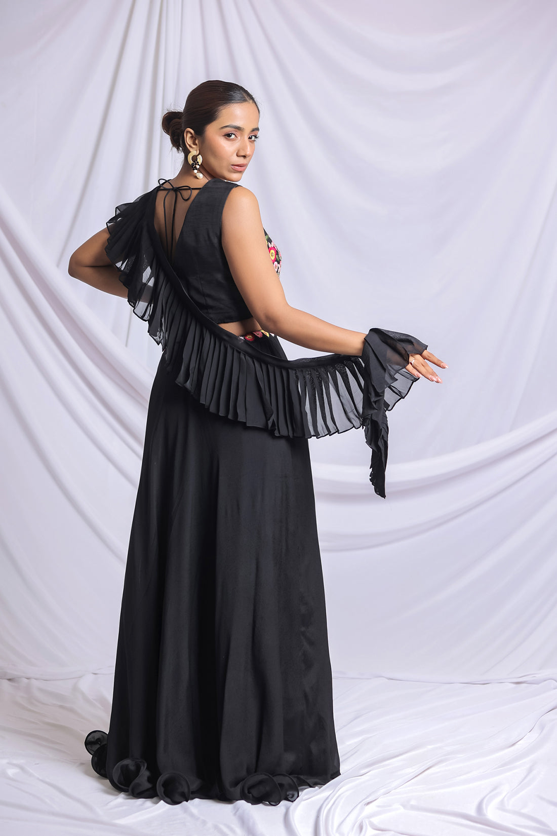BLACK ROYALE HAND EMBROIDERED SKIRT SET