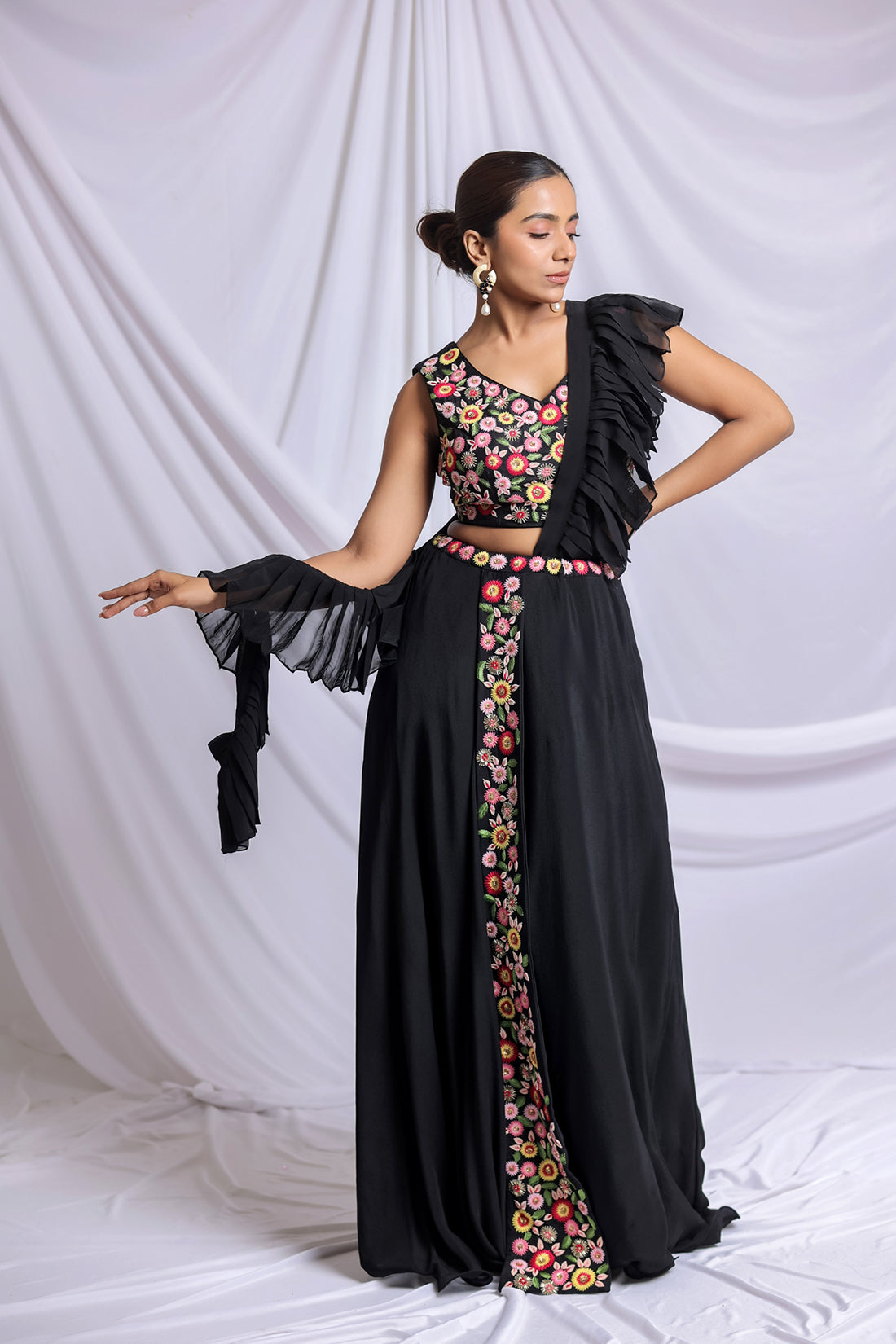 BLACK ROYALE HAND EMBROIDERED SKIRT SET