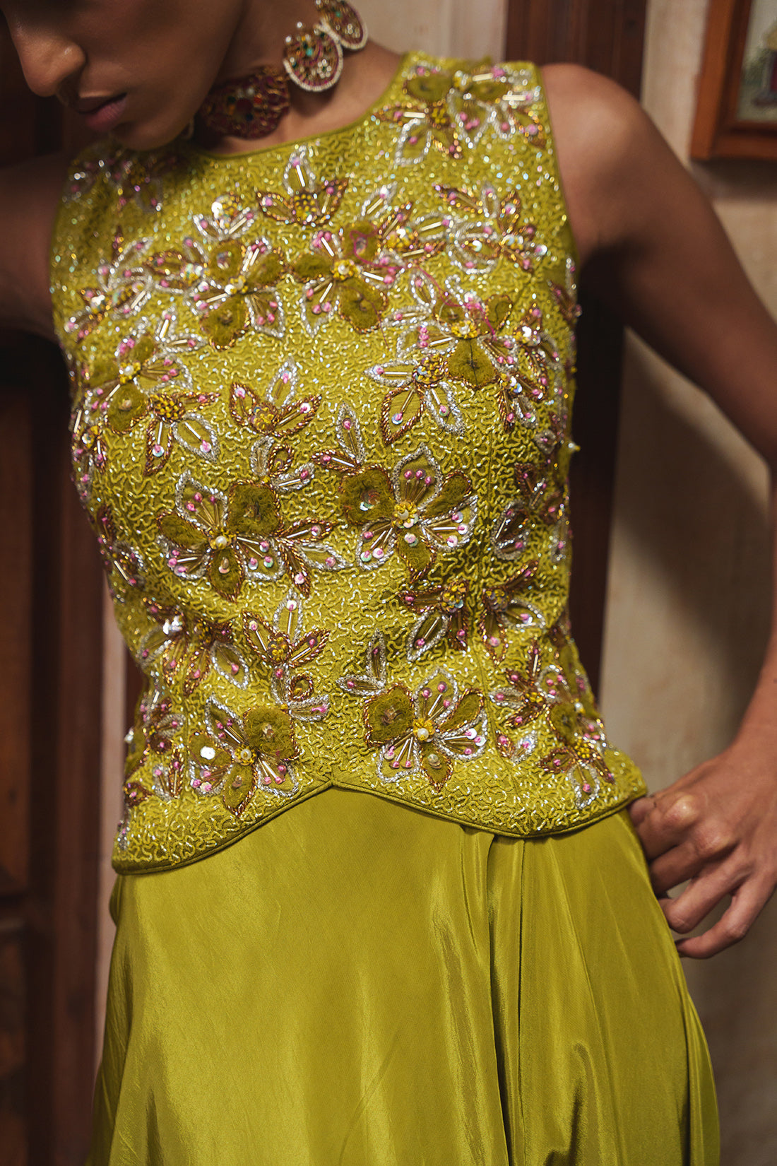OLIVE GREEN LONG SKIRT SET